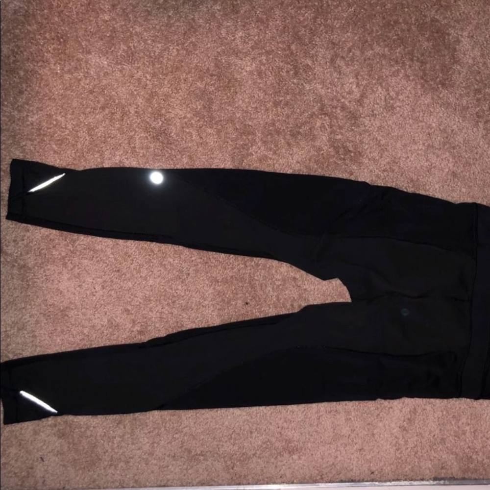 SOLD - Lululemon 7/8